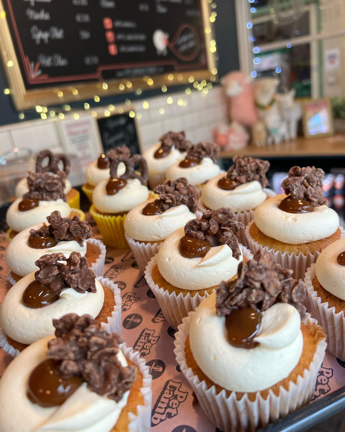Salted caramel cupcakes&hellip;without doubt our most popular flavour 🔥