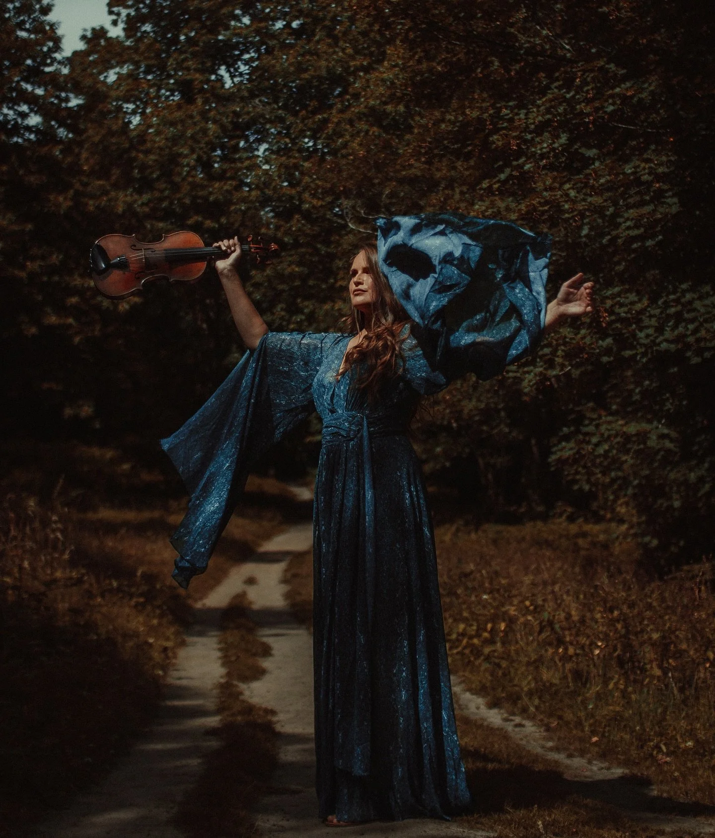 How is it October already?! I had to post this picture as it just screams Autumn to me. 
I&rsquo;ve got to say, I do love this time of year. And October is my month- I&rsquo;m a Libra baby! 
I am really looking forward to the weddings and events that