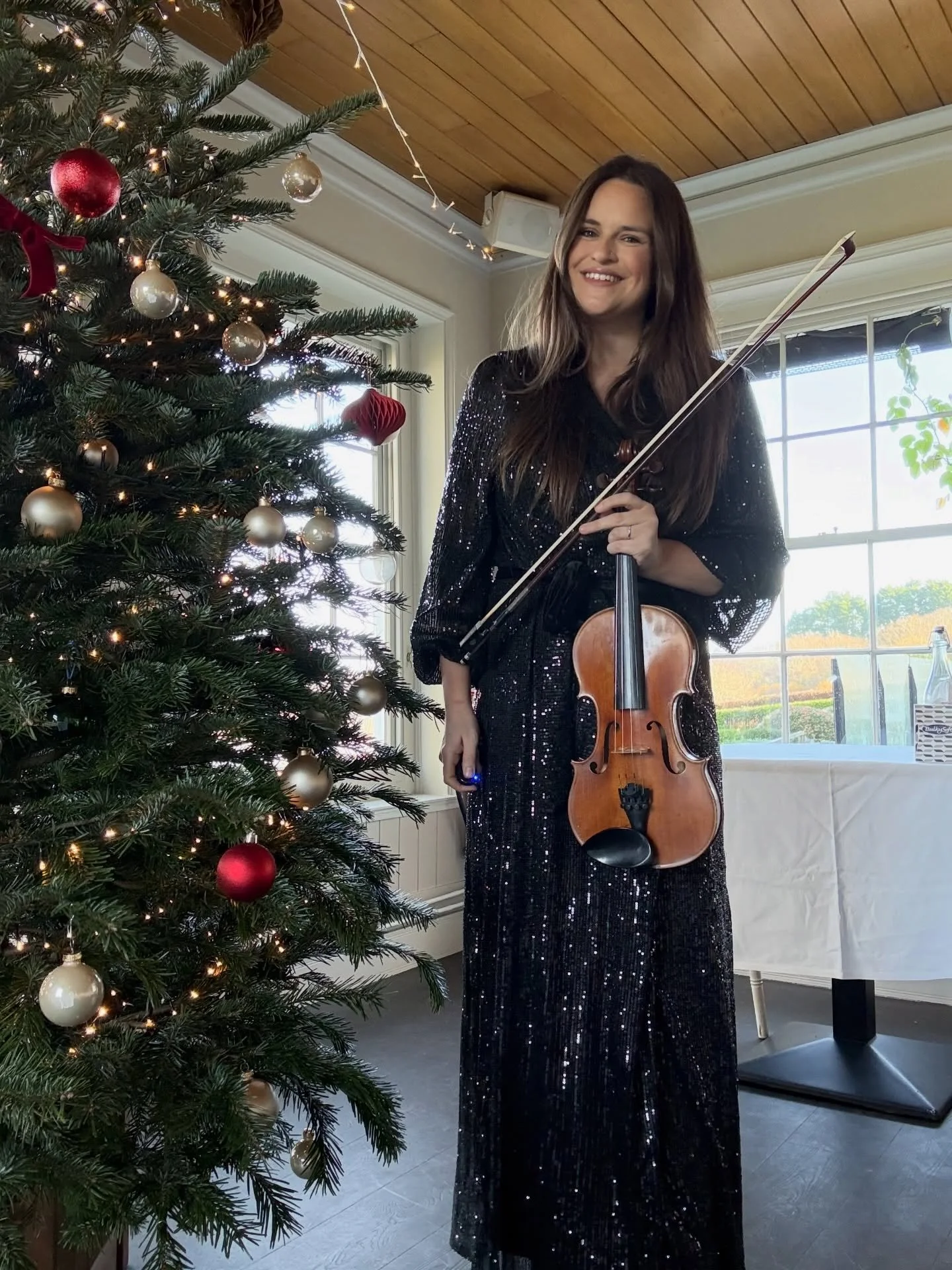 Such a beautiful crisp winters day at @bucklershard @masterbuildershouse yesterday for a beautiful Christmassy wedding. 🥰🎄