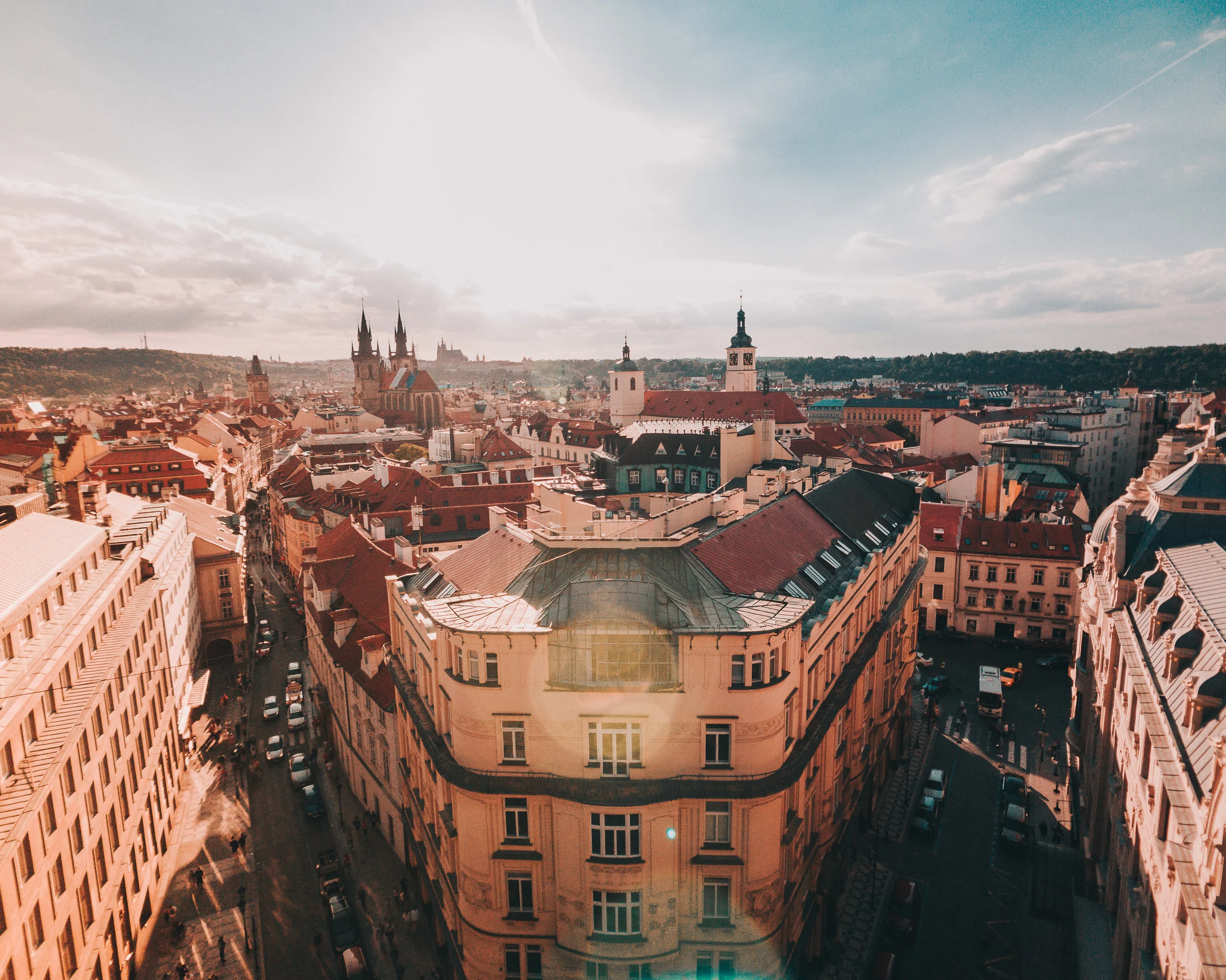 Discover Prague With bitplay