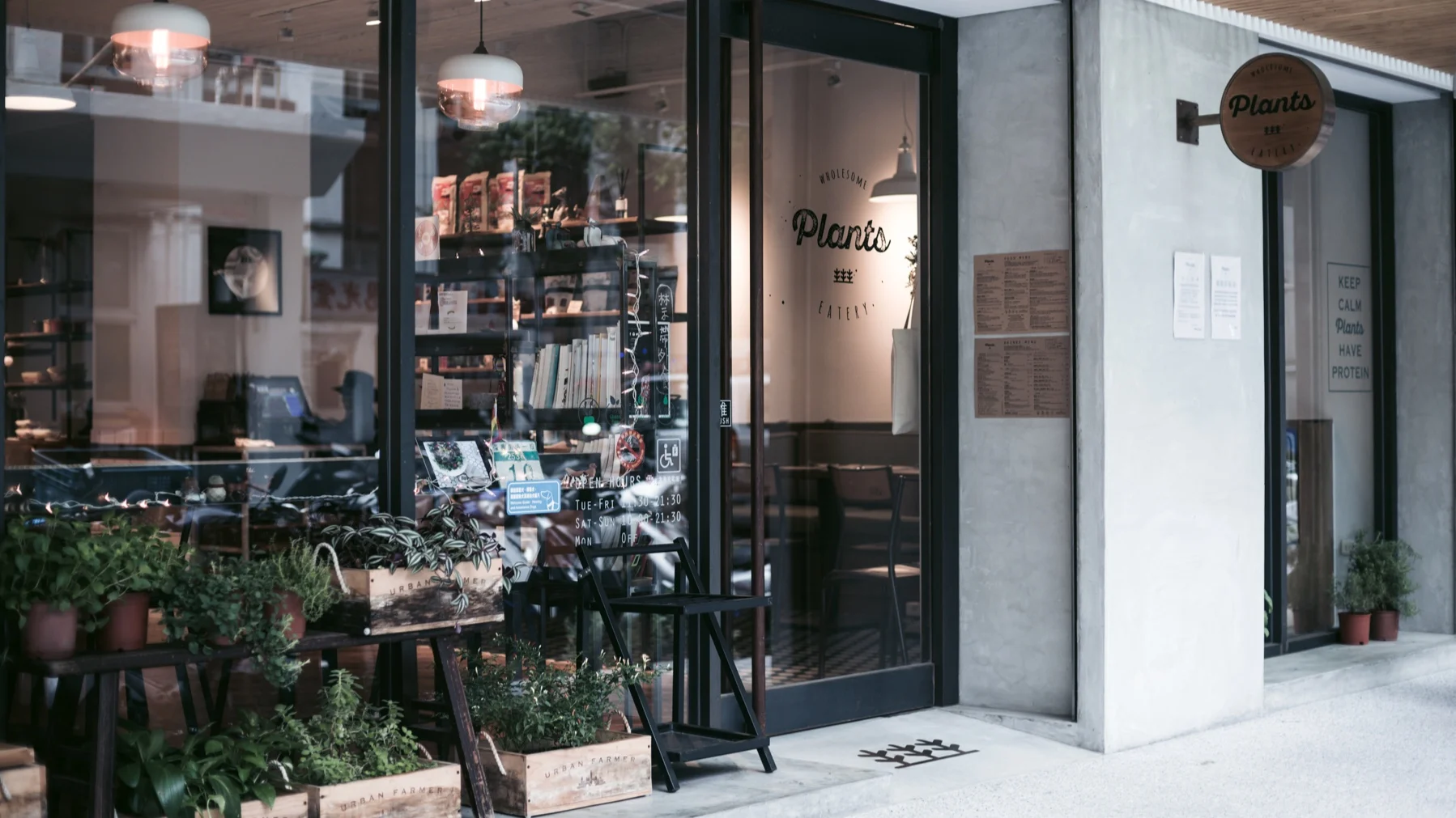 Plants+Eatery+by+Fanning+Tseng+for+Y%21PE-12.jpg
