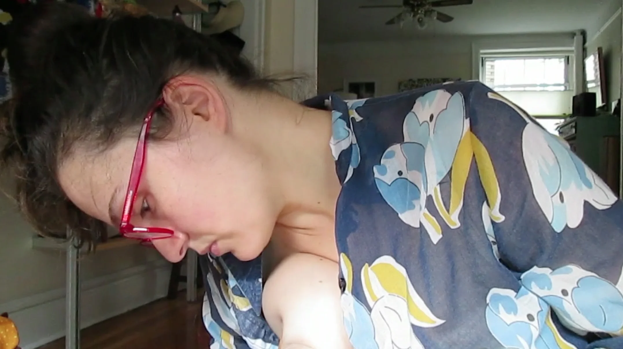 Irina Arnaut Pumping, 2017 still from HD video Duration 3 minutes, 12 seconds