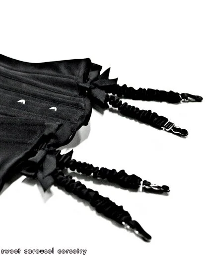 2GT-garterstraps-2.jpg