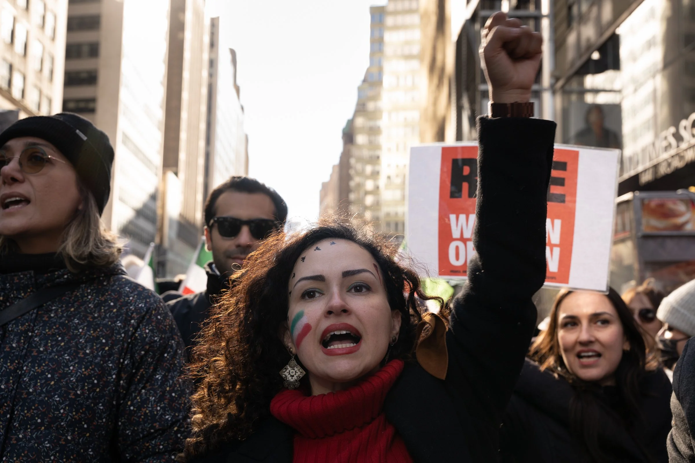 WomenLifeFreedom-Times Square 11/19/22