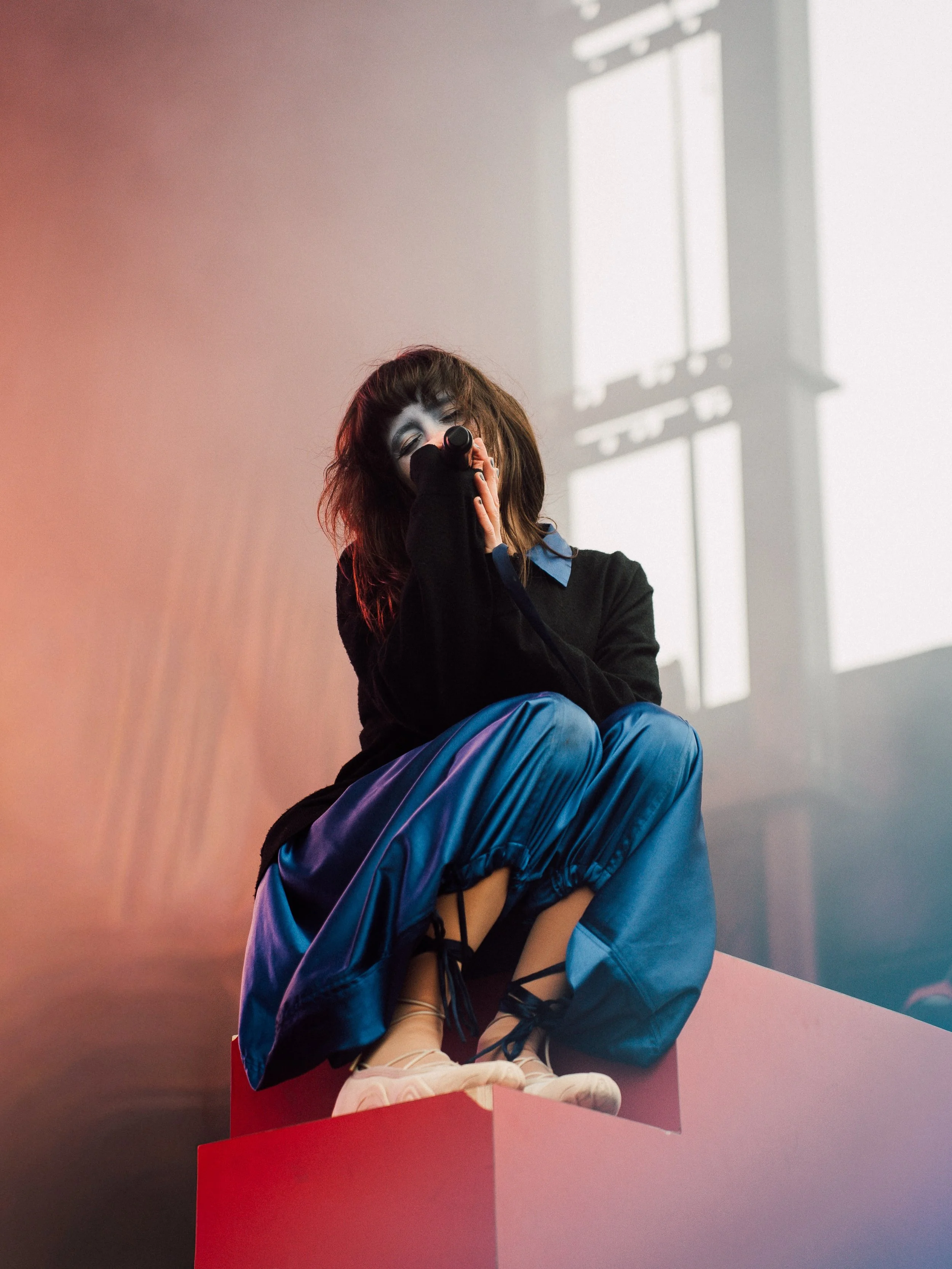 SnapInsta.to_702118269_18594791245015283_907739716443527254_n.jpg