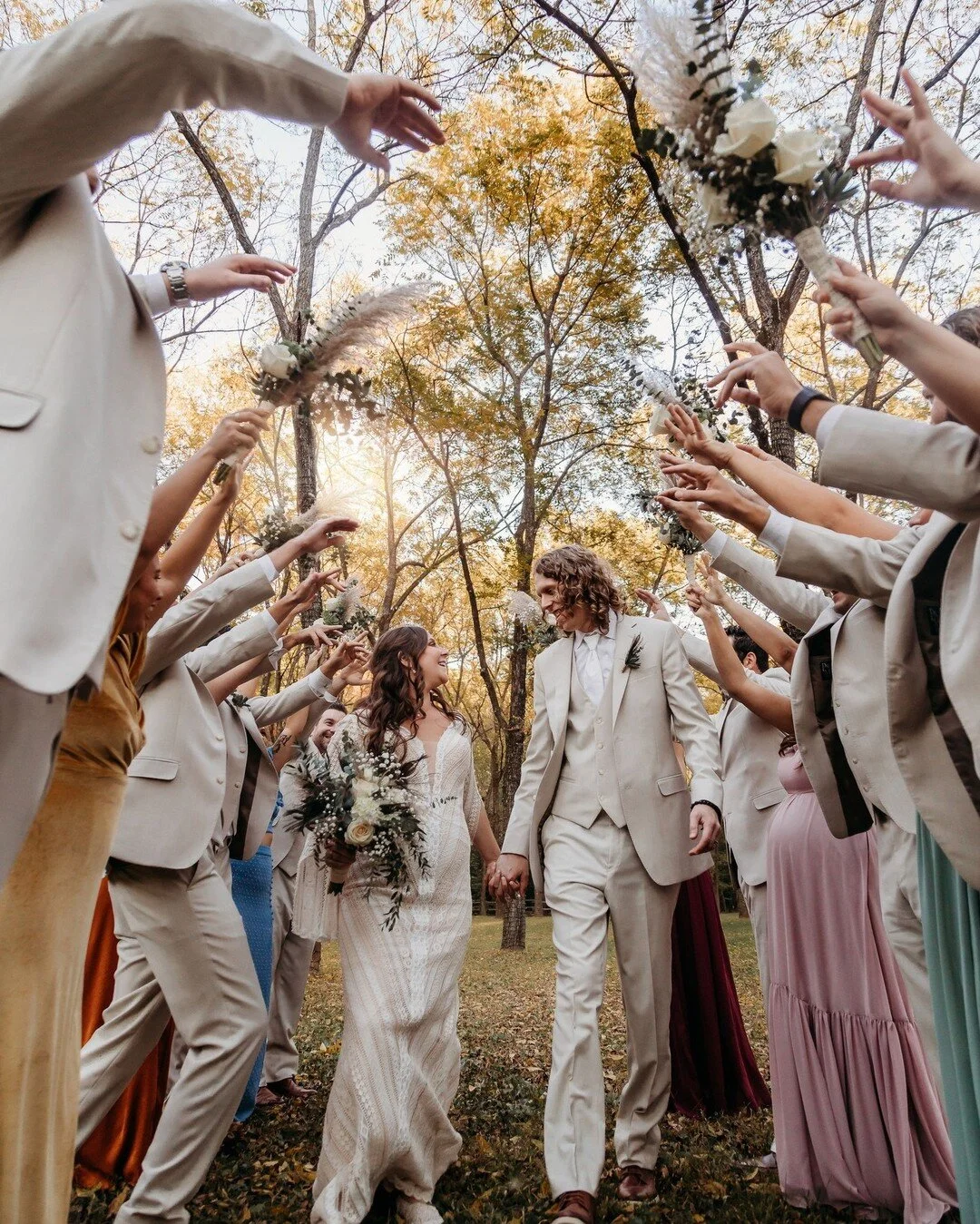 Lost Hill Lake Events Weddings, Elopements, Glamping near St. Louis