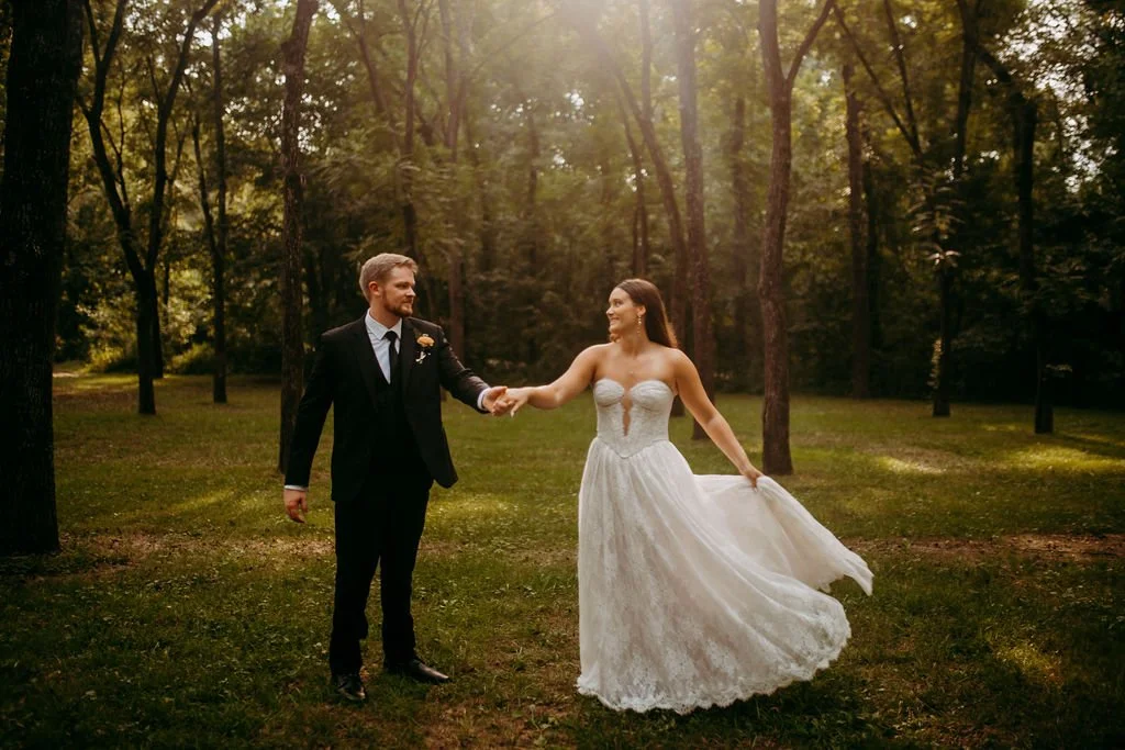 Josie &amp; McLain’s Beautiful Forest Wedding at Lost Hill Lake