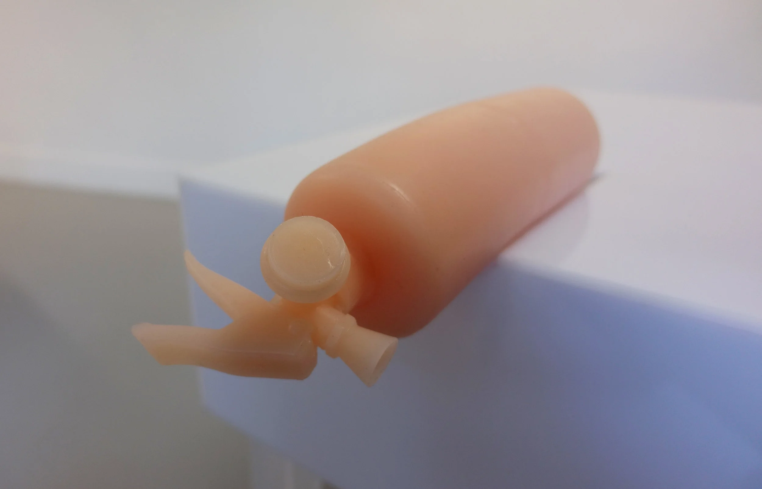 extinguisher_closeup.jpg