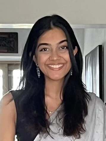 Maya Pillai '26