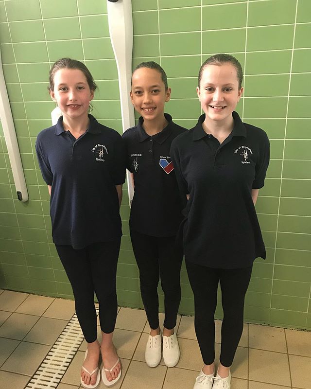 Well done too our three novice swimmers... from the left summer - 1st(skill 0)  Emily 1st (skill 1) and Olivia 2nd (skill 1) 
Well done girls🎊⭐️