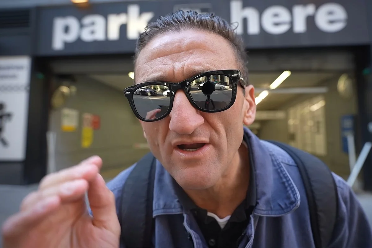 Casey Neistat's Tripod and Mine: How a Reflection in His Glasses Gave Him Away