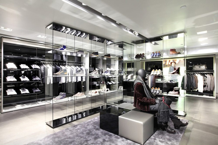 armani shop