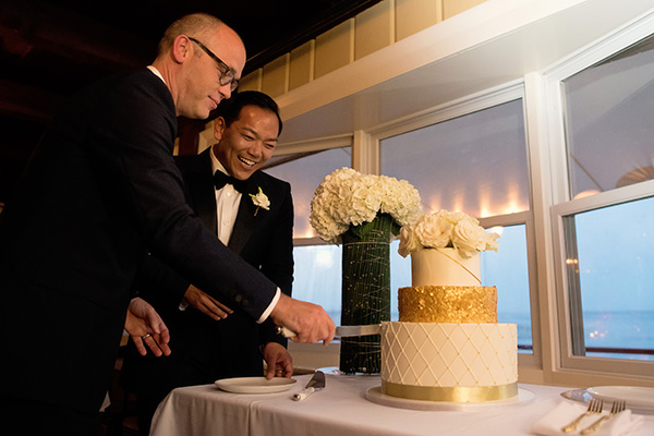 i-provincetown-the-red-inn-gay-wedding.jpg