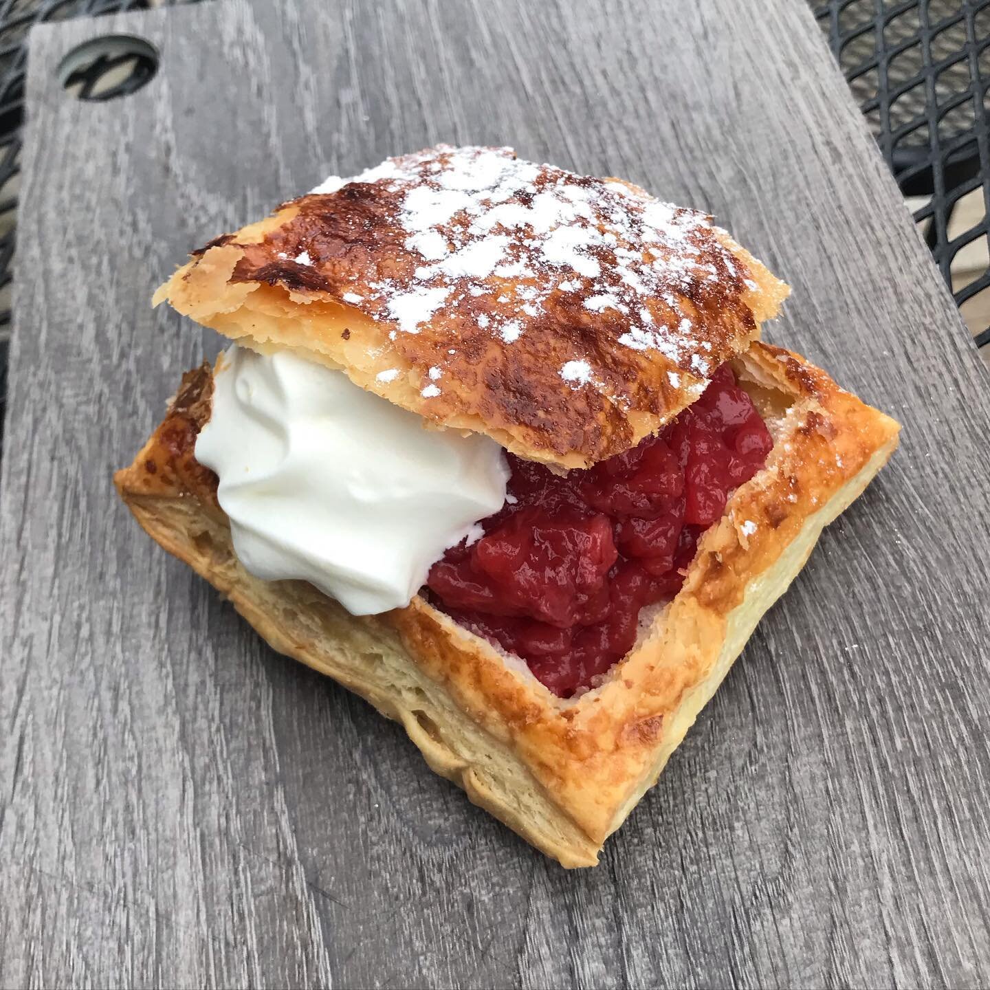 Our dessert feature tonight: strawberries and cream danish! 🍓