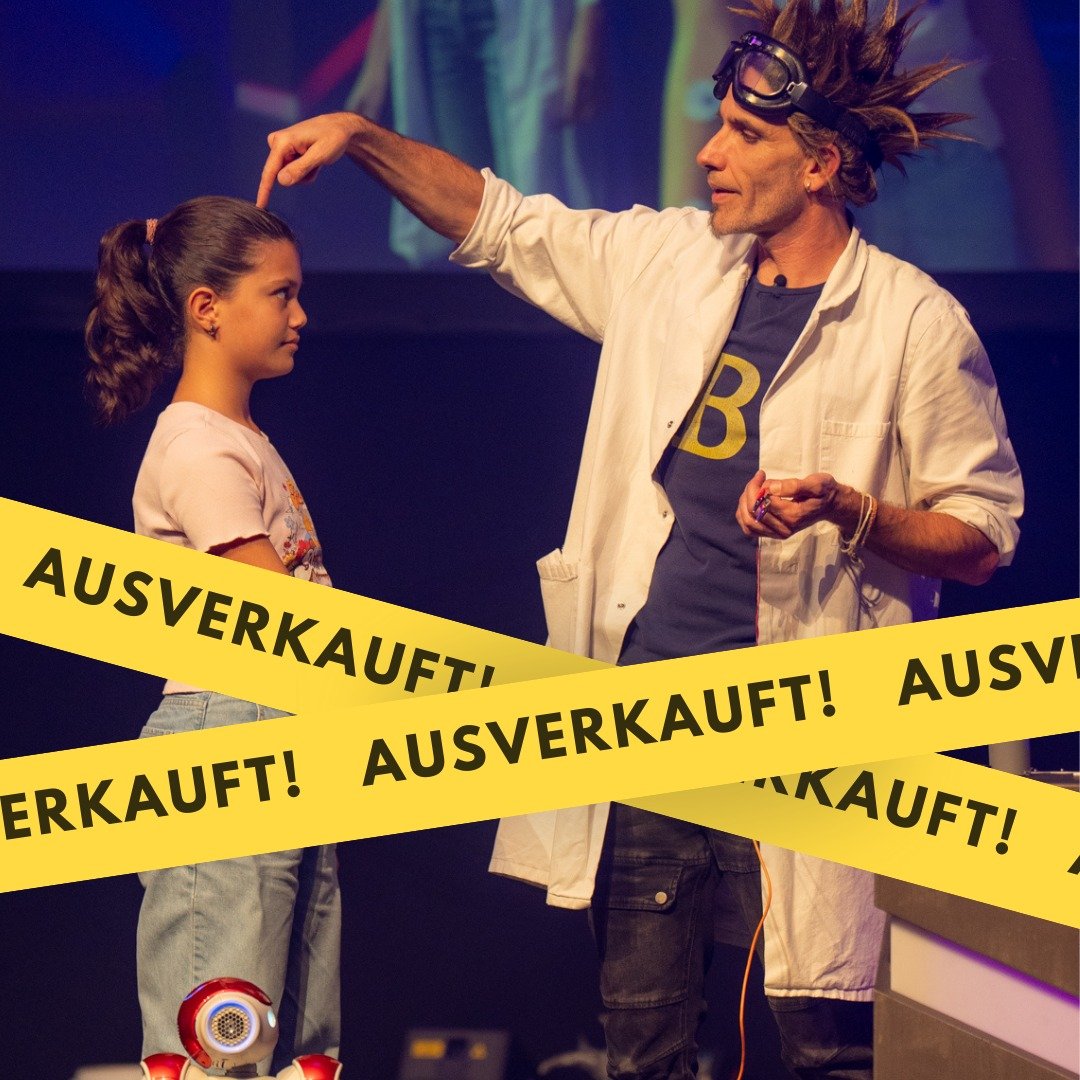 🚀 Letzte Chance! Die @professorbummbastic Show in 𝑪𝒉𝒂𝒎 ist fast ausverkauft!🔥

Erlebt Wissenschaft zum Anfassen, Ausprobieren und Staunen. Die brandneue Show &quot;𝗗𝗲𝗿 𝗦𝘂𝗽𝗲𝗿𝗰𝗼𝗺𝗽𝘂𝘁𝗲𝗿&quot; 🧠✨ begeistert Gross und Klein.

📅 Wann