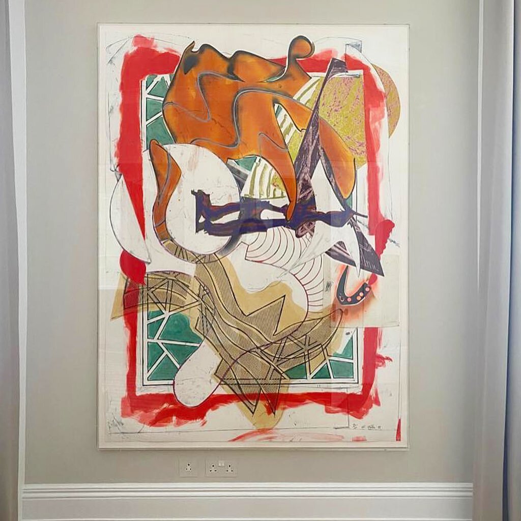 A lovely large Frank Stella collage just installed in a clients house. We unframed the piece from a heavy wooden frame and replaced it in this UV acrylic box frame
❤️🧡💛💚 #frankstella