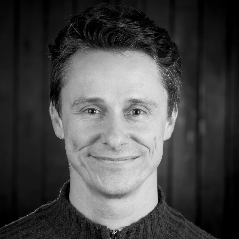 grant_headshot_opt.jpg