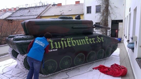 Inflatable Replica Tank
