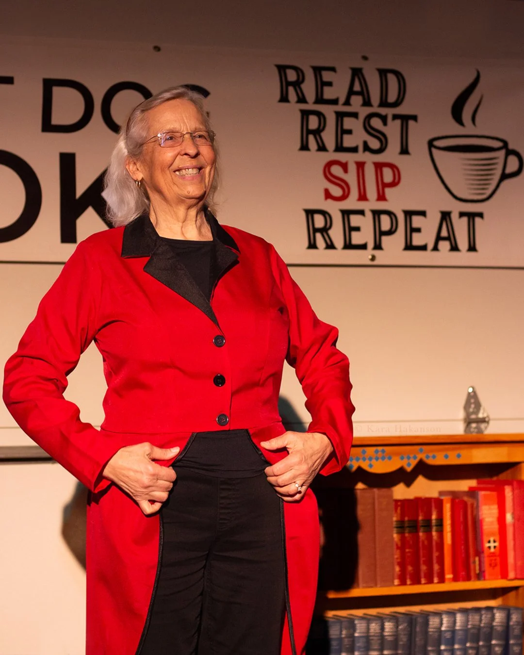 A Circus Story by Liz Fentress @ Honest Dog Books