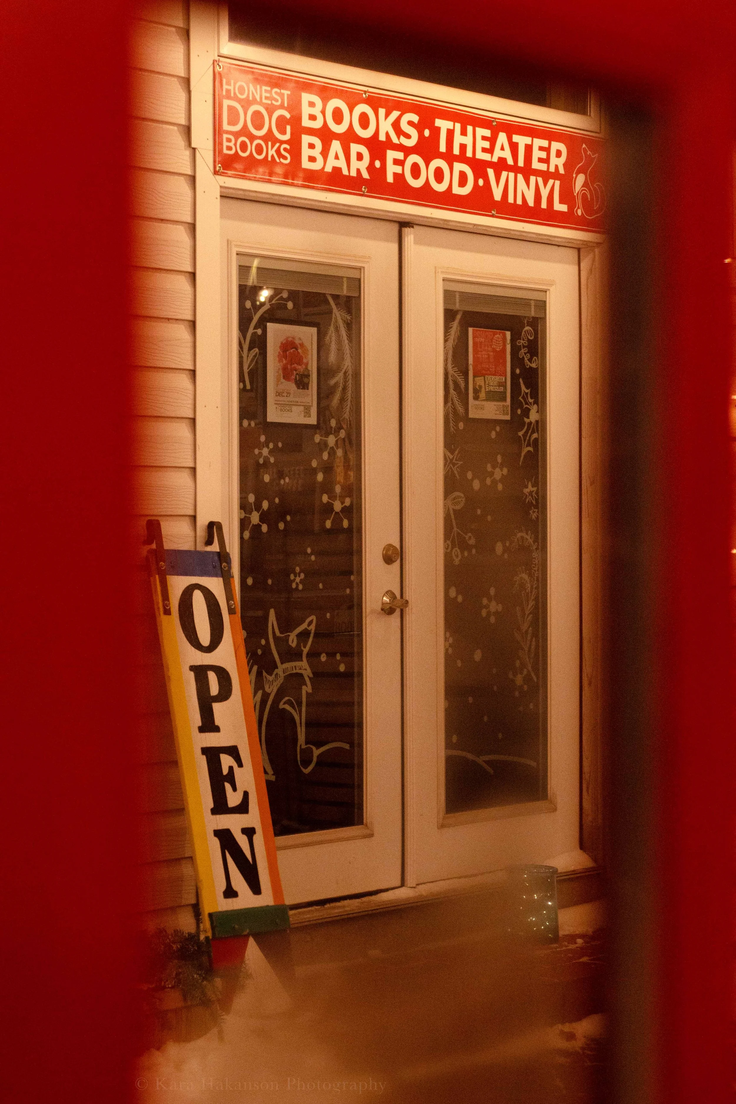 Honest Dog Books - Holiday Shop Late