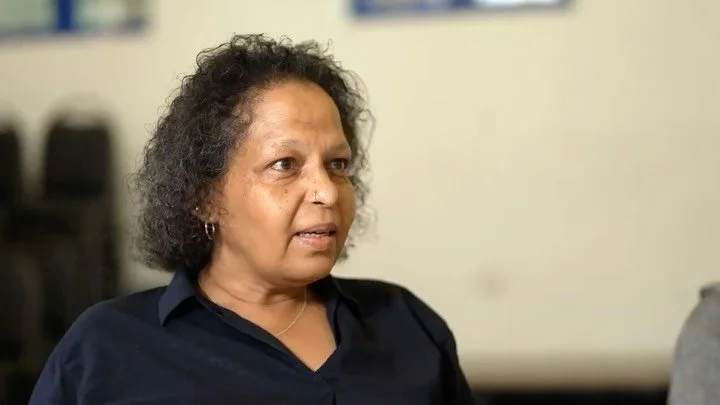 On tomorrow&rsquo;s @bbcmorninglive I meet residents like Aida whose heat and hot water is provided by a #heatnetwork rather than by paying domestic monthly or pay-as-you-go bills. This means they aren&rsquo;t protected by the OFGEM price cap and man