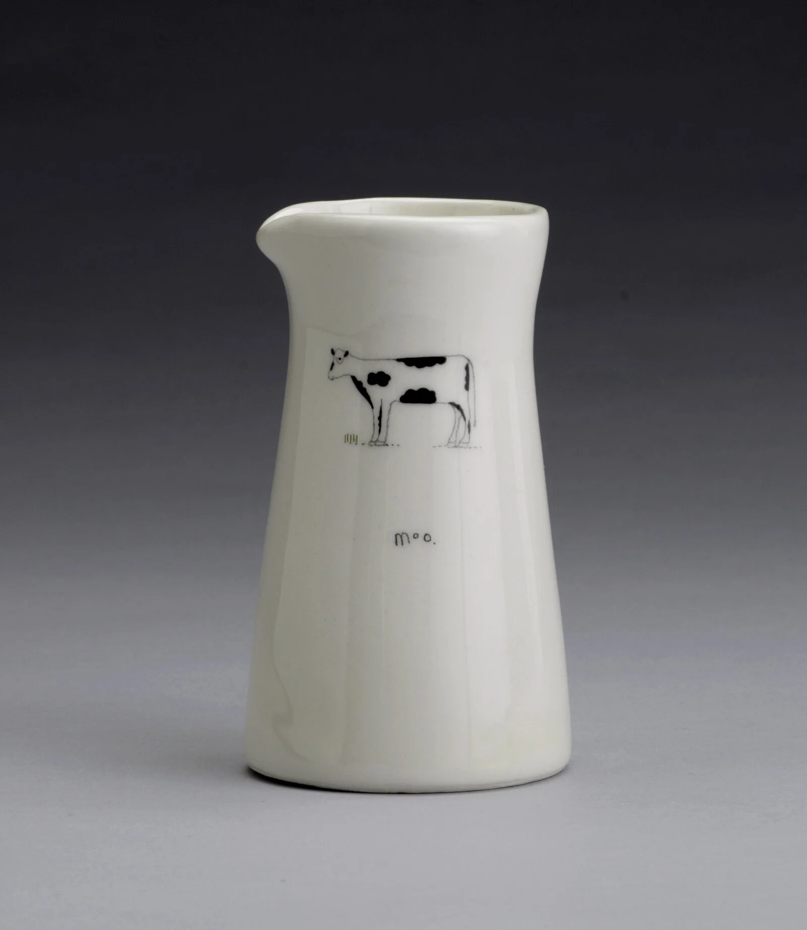 moo_sm_pitcher.jpg