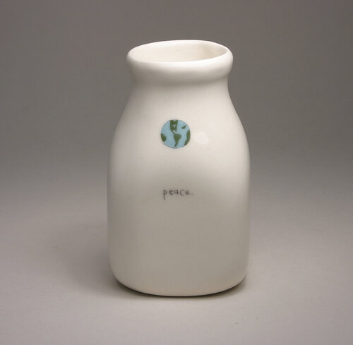 UNITE - Small Icon Vase by Beth Mueller – ArtQuest Gallery