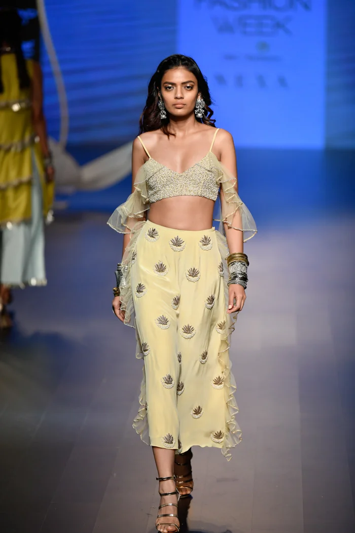 PS03AW18 (10)