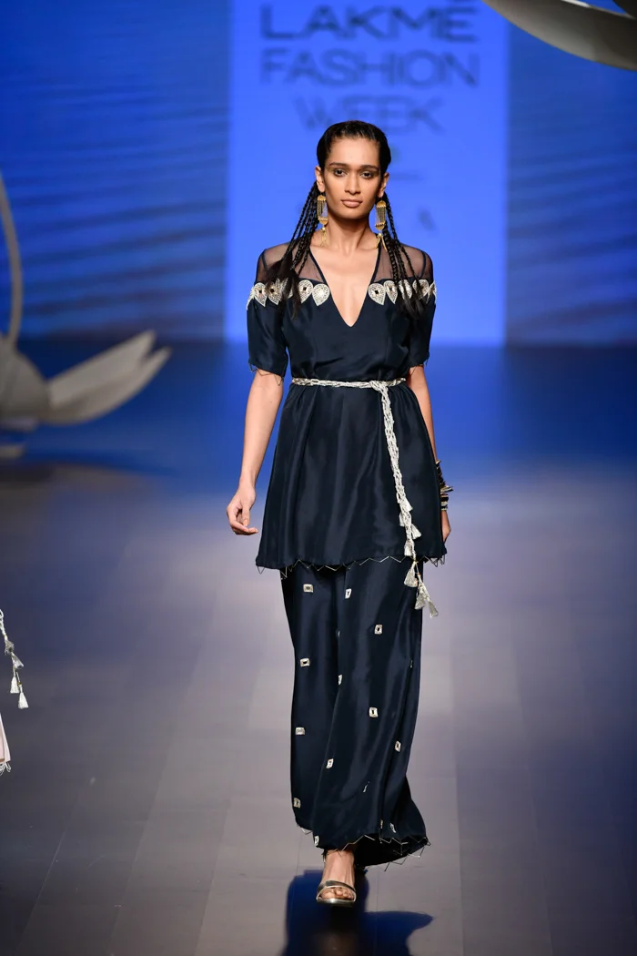 PS05AW18 (5)