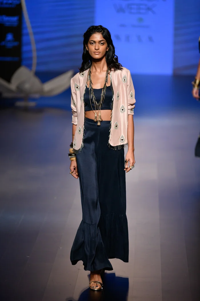 PS05AW18 (6)