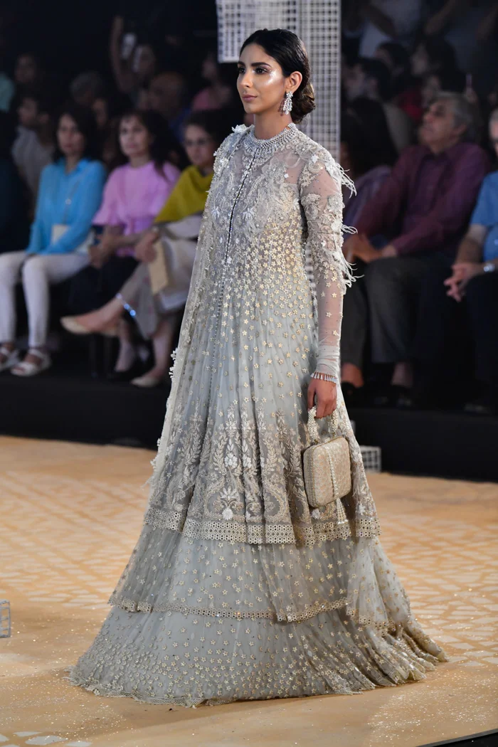 TT03AW18 (12)