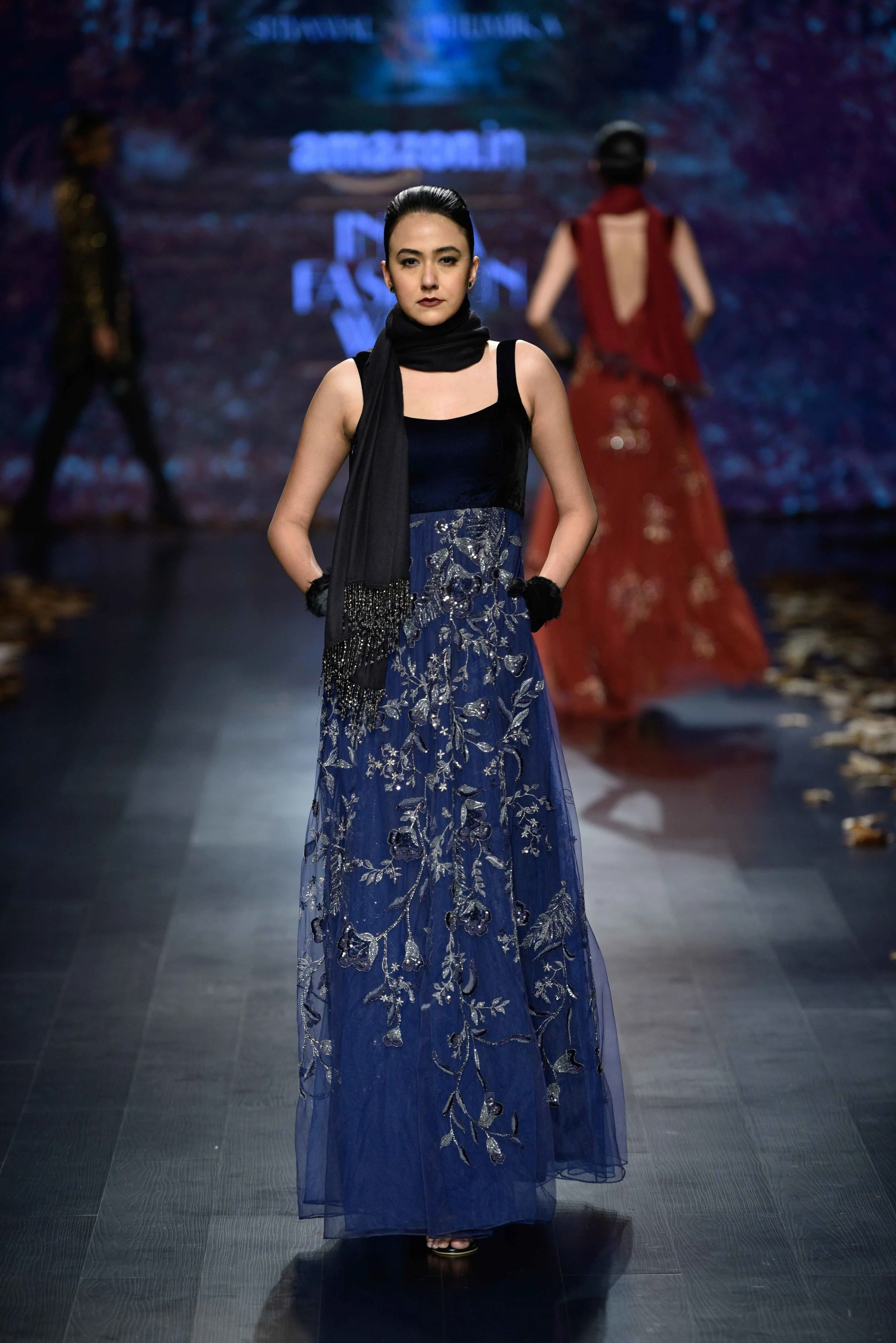 SB02AW18 (2)