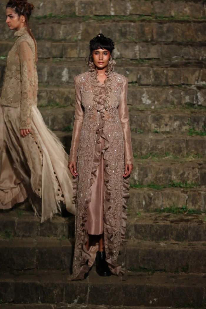 AK01SS18 (2)