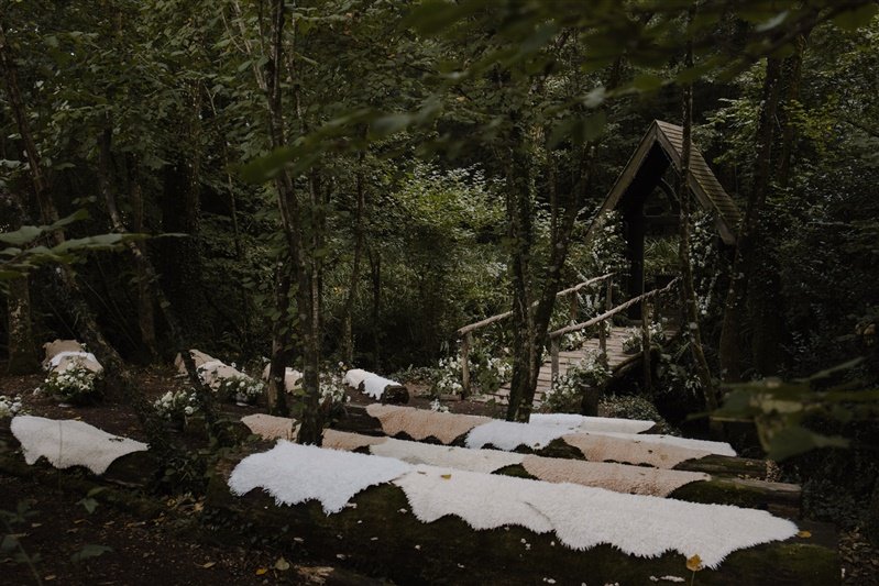 0176-AM Woodland Wedding Marshwood Manor Dorset-© LOUISE MAY.jpg