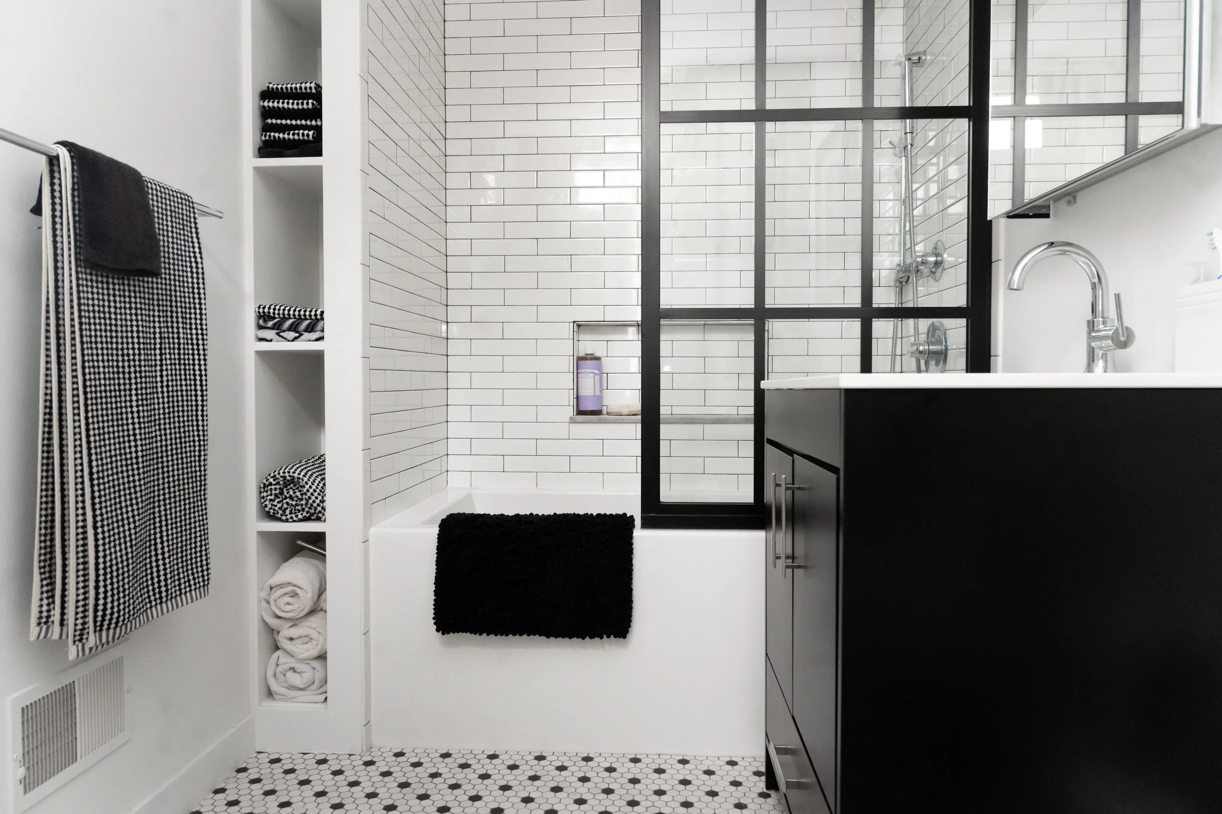 BlockRenovation-Hires-Melanie-5692.jpg