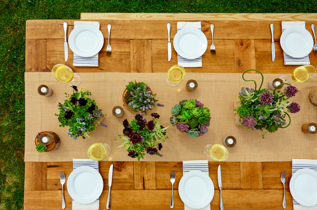 aa44d-dinnerpartywithgreenery-bfloraldinnerpartywithgreenery-bfloral.png