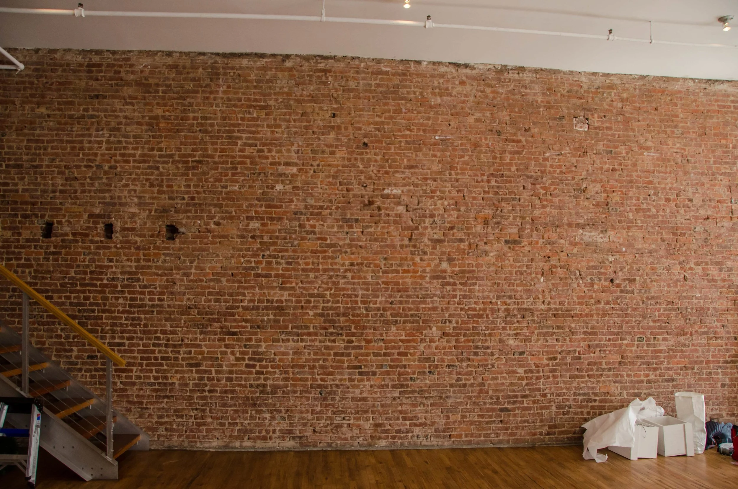 0ee25-blankwallpriortotransformation-bfloralblankwallpriortotransformation-bfloral.jpg