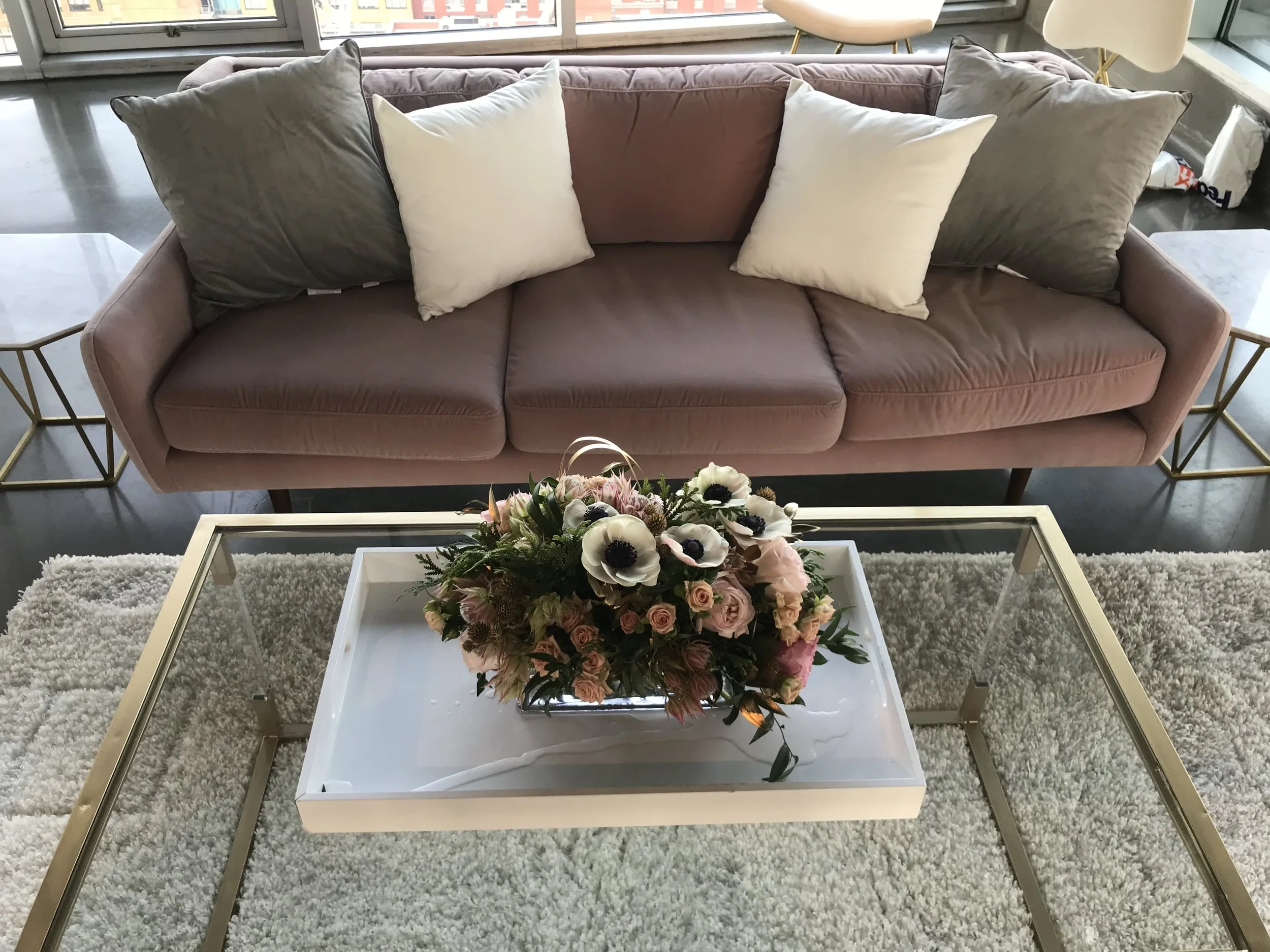 d8a13-fableticspresspreviewloungearrangement-bfloralfableticspresspreviewloungearrangement-bfloral.jpg