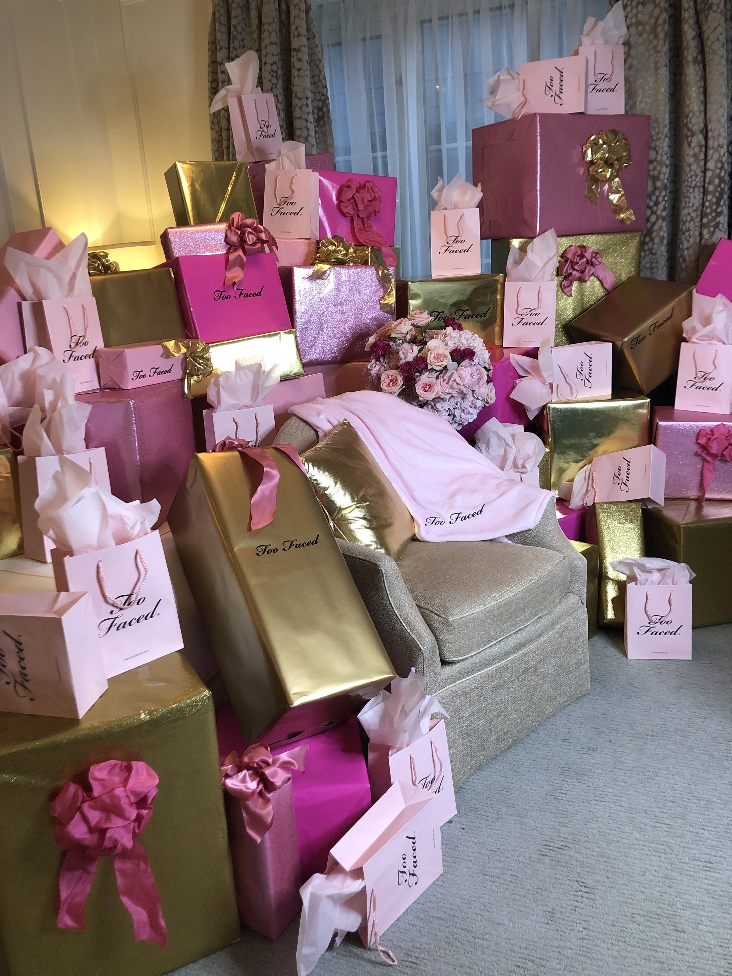 Too Faced Gift Installation- B Floral