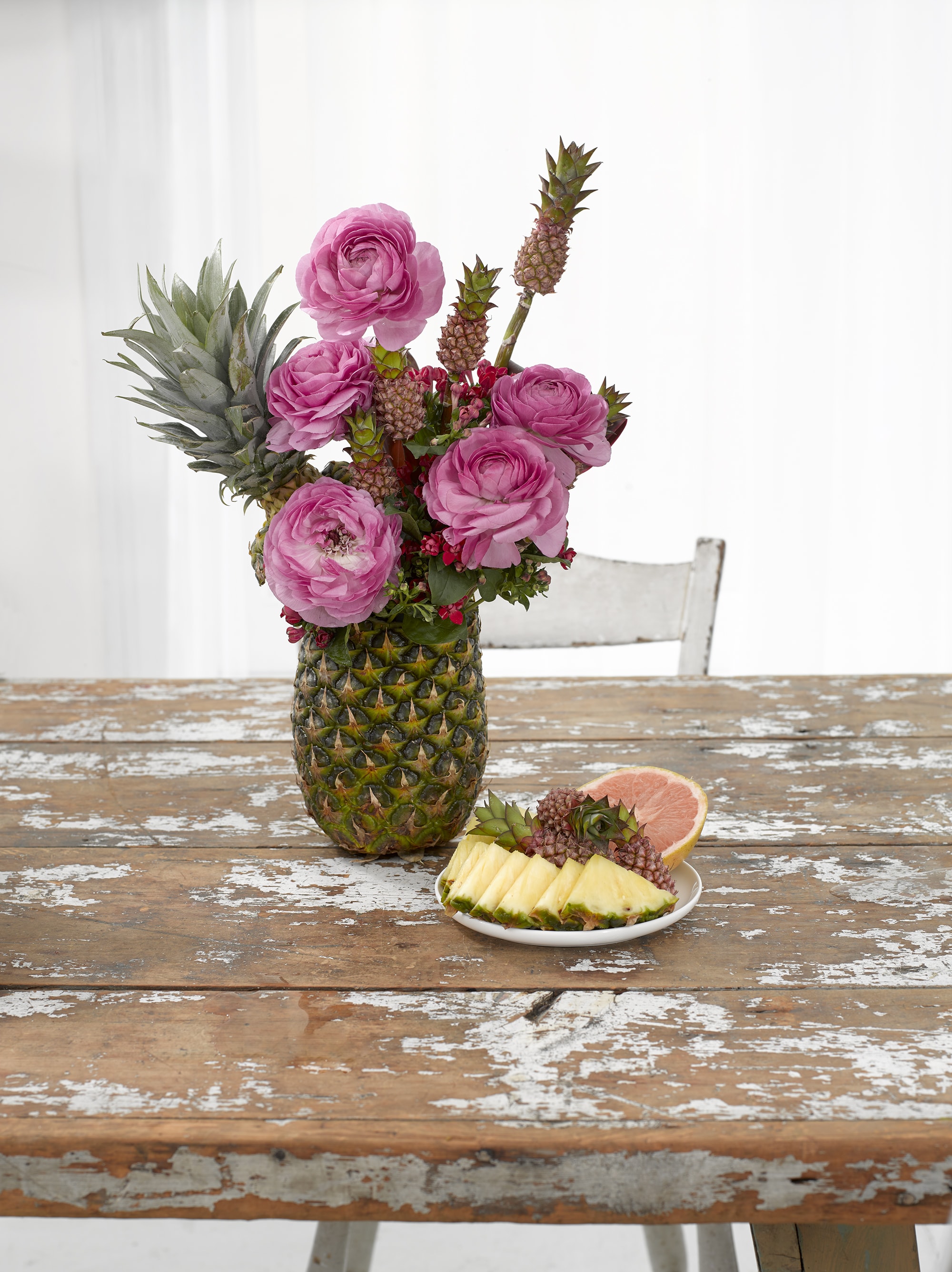 DIY SPRING FLOWER ARRANGEMENT - STEP BY STEP GUIDE - VASES - B FLORAL