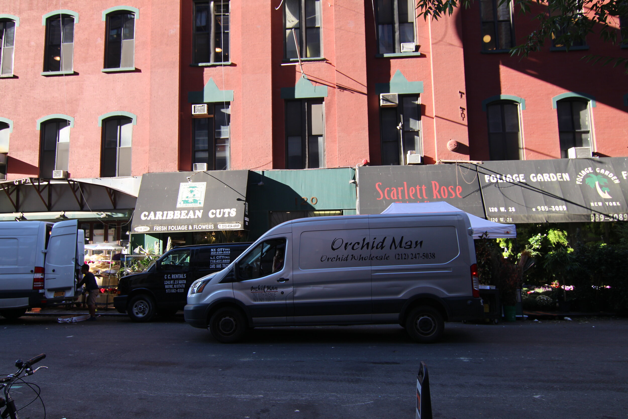 B Floral's Guide to the New York City Flower Market