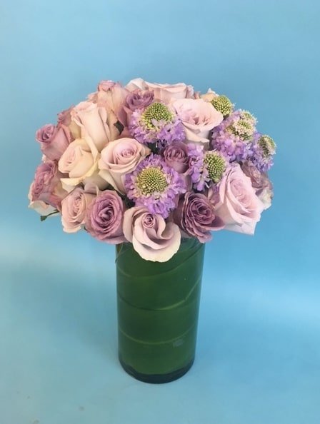 purple+roses+bar+arrangement.jpg