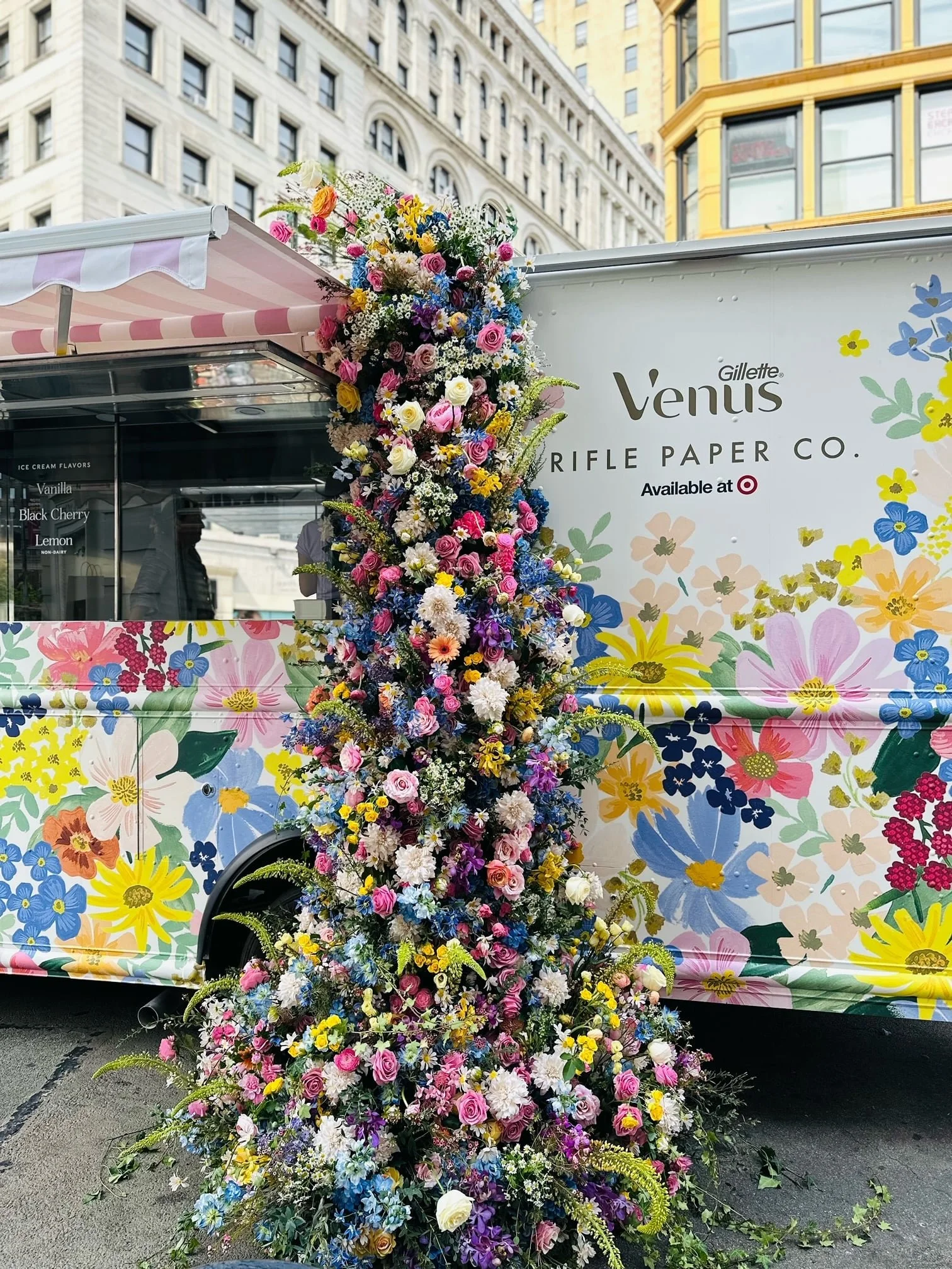 Gilette Venus x Rilfe Paper Co. NYC Activation