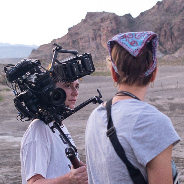 Crew shoutout !!! @han.nah.bar.ker our cinematographer on Moondogs. Where do I even begin? Thank you for being my incredible collaborator, the person who knew intuitively how to extract Moondogs from the page and into a visual story. Taught me about 