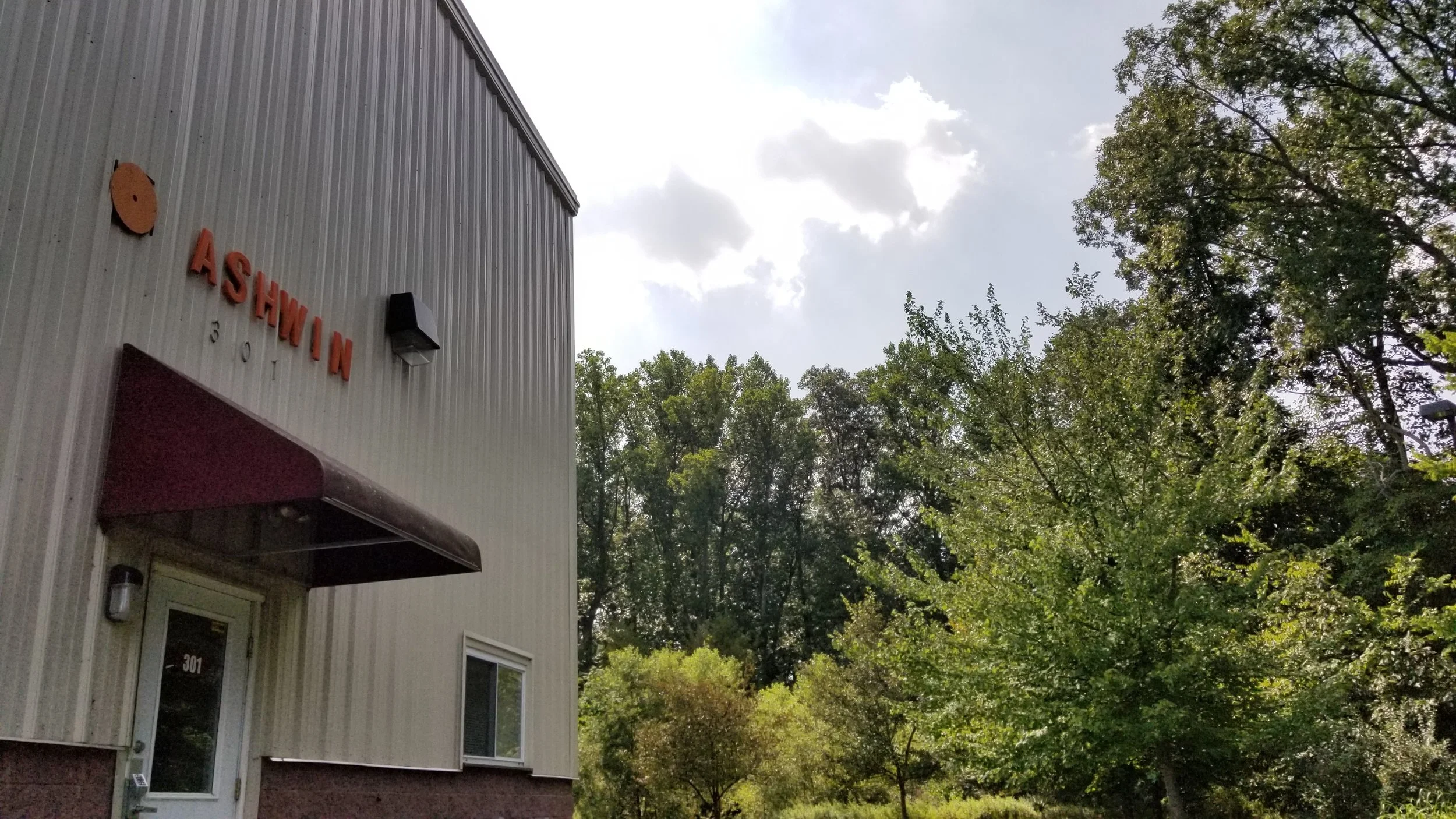 AshwinLabOutsideView08282018.jpg