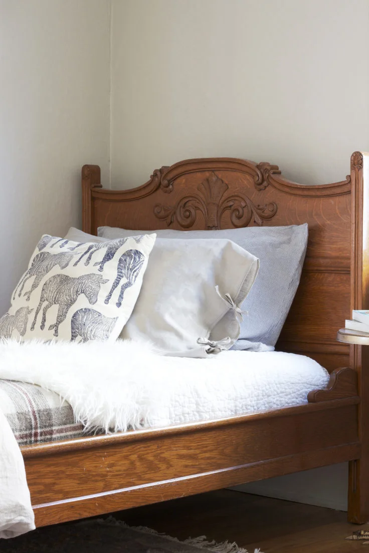 One Piece, Three Ways // Antique Oak Twin Bed