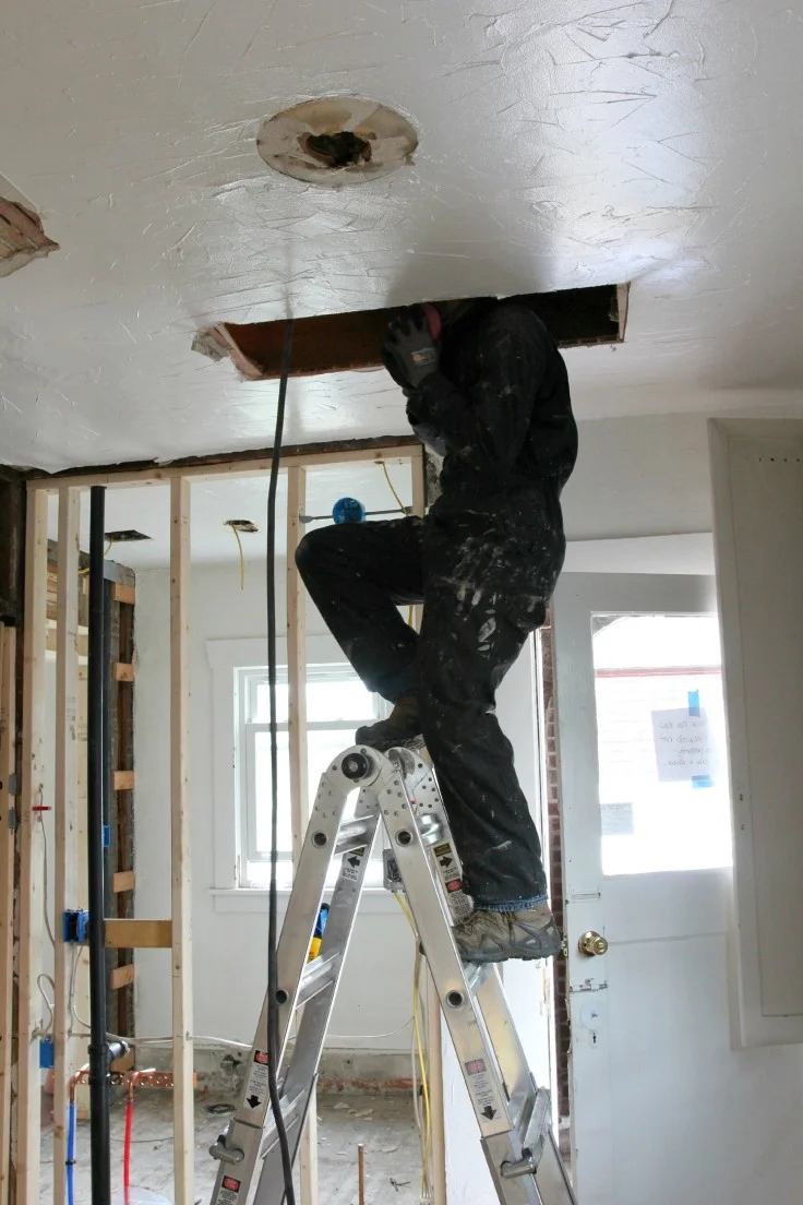 Wiring in the Dark, Spidery Attic