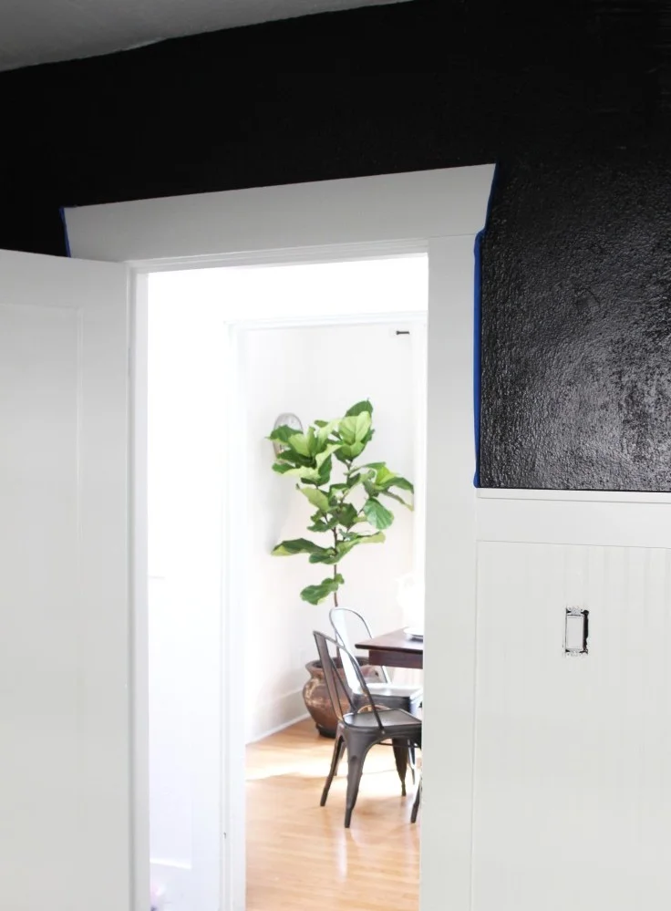 Guest Bedroom: Painting The Walls Black