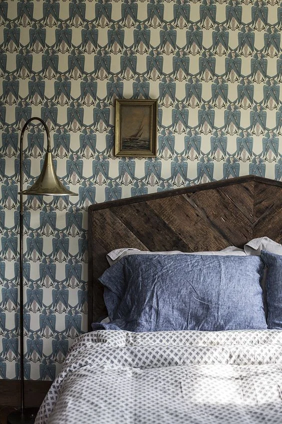 8 Great Wallpapers for a Powder Bathroom