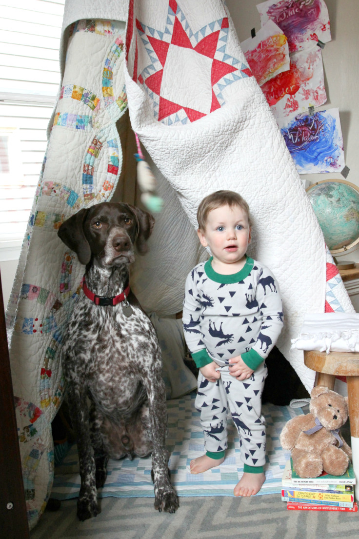 The-Grit-and-Polish-Teepee-play-with-Bubba-2-e1420861476737.jpg